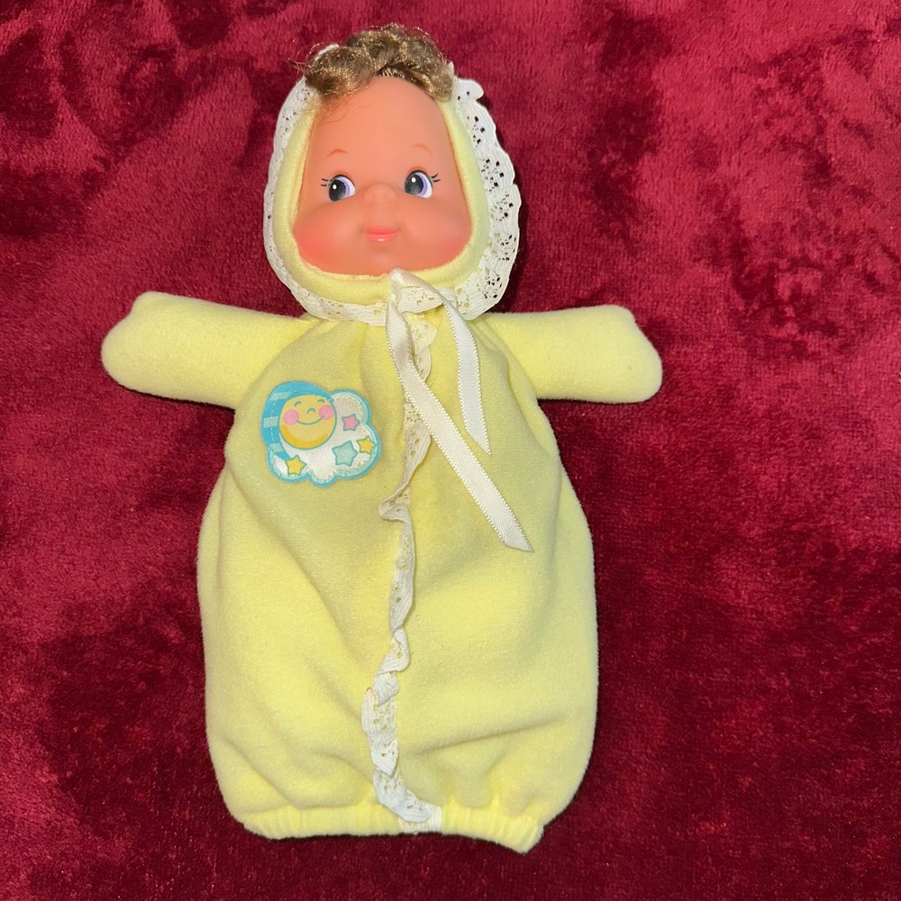 Vintage 1984‎ Mattel Baby Doll Yellow Fleece Sleeper Lace Bonnet 7992-5549